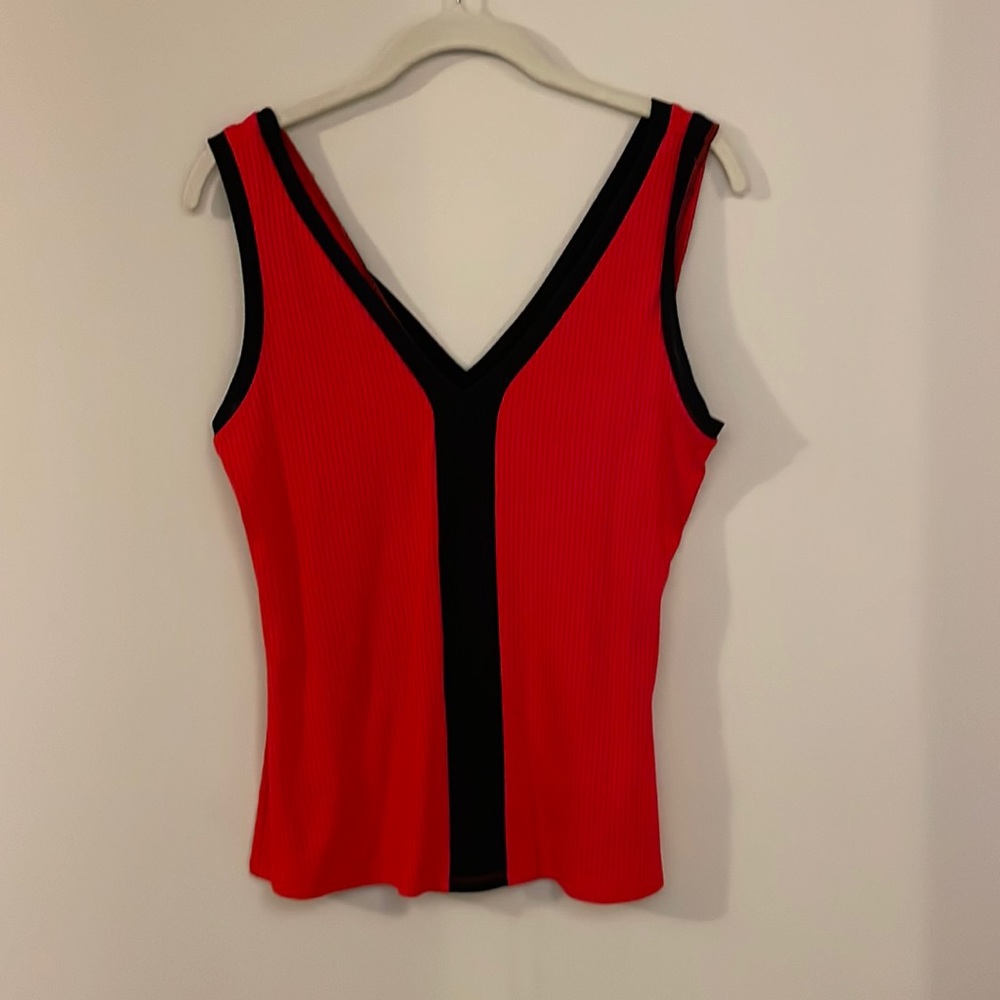 Express red tank